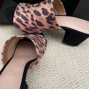 Kelly & Katie Borea, light brown slides